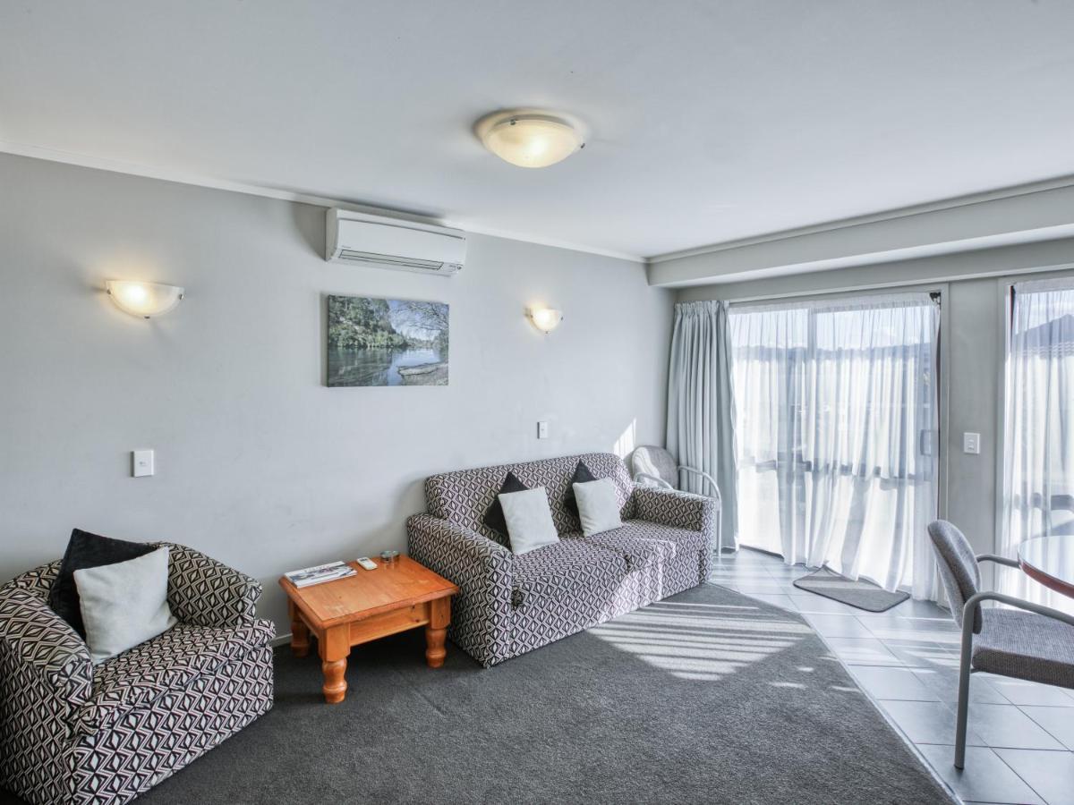 Ika Nui Taupo Apartment Exterior photo
