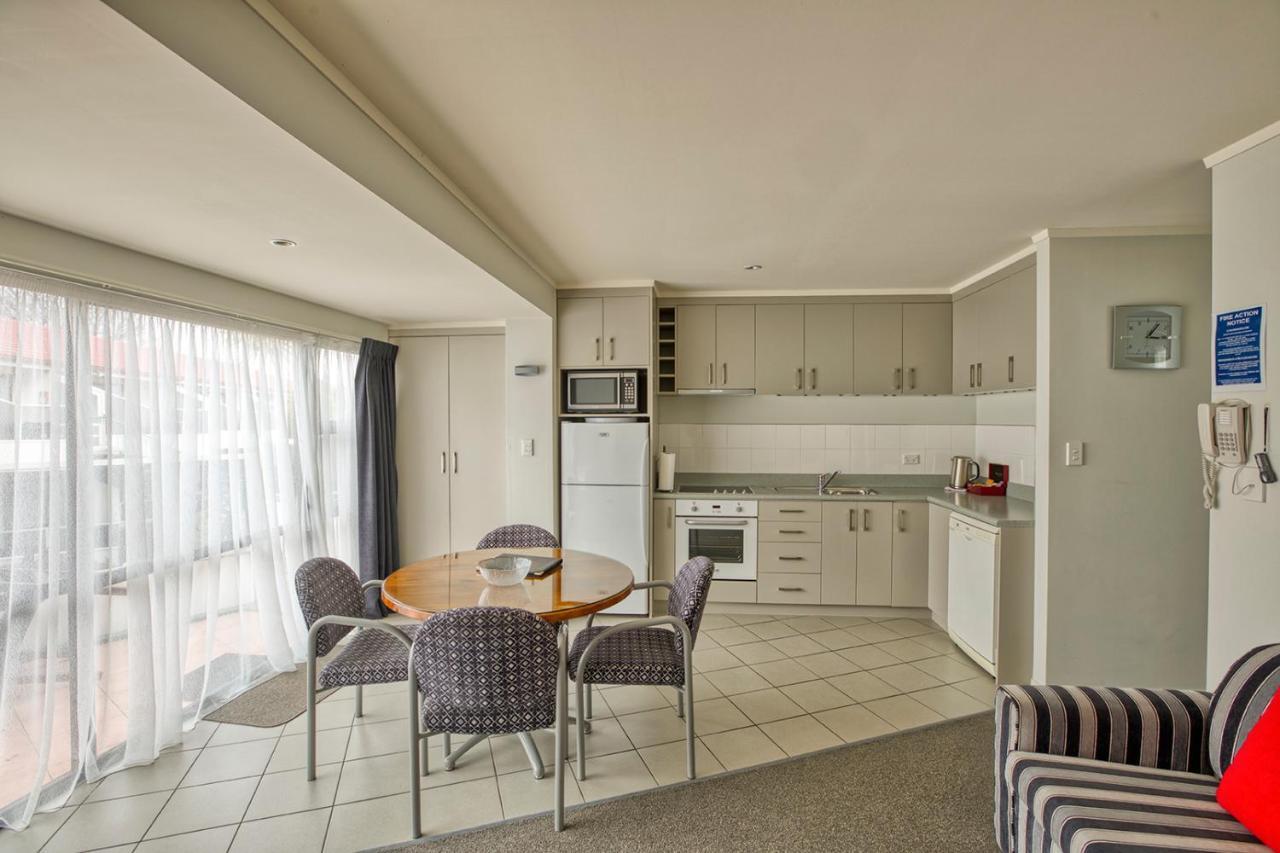 Ika Nui Taupo Apartment Exterior photo